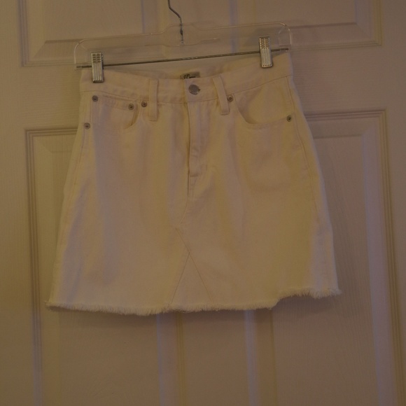 Womens Jcrew White Denim Raw Edge Skirt - Picture 1 of 1